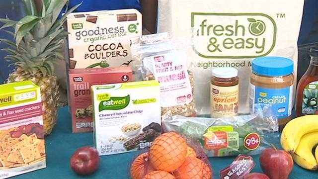 Fresh and Easy helps schools raise money