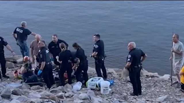 Team effort saves man from river in Moon Township - Vimarsana News