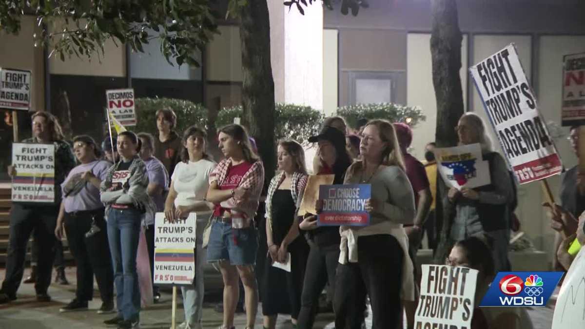 Protesters rally in New Orleans against U.S. military attacks on Venezuela