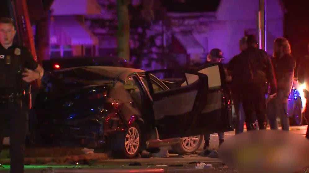 Teen killed, nine others injured in two car crash