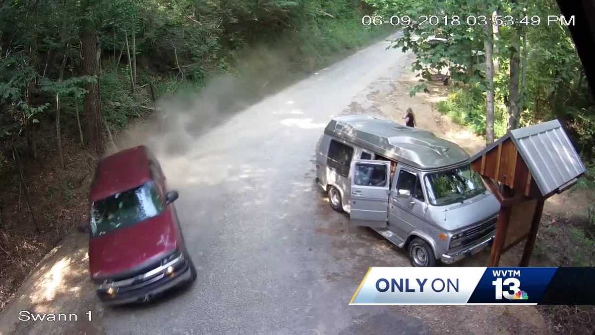 Historic Blount County bridge shut down after weekend crash