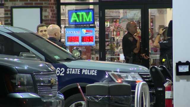 Barre, Massachusetts, man hits state trooper, cruiser in chase trying to flee traffic stop - Vimarsana News