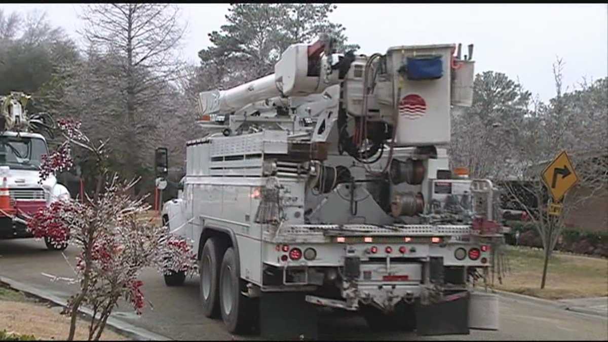 How Much Ice Causes Power Outages