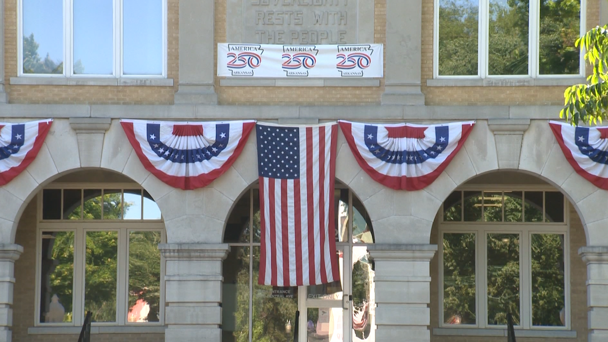 Arkansas marks America's 250th with exhibits and a diamond time capsule contribution
