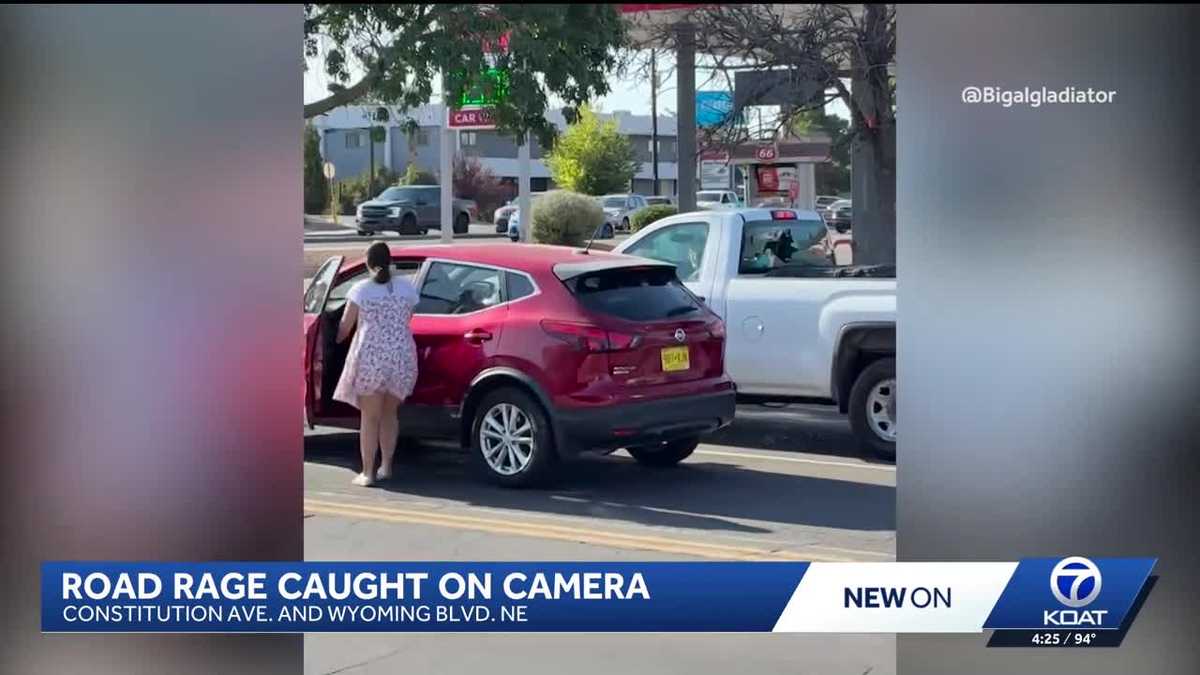 WATCH: Viewer video shows crazy road rage incident