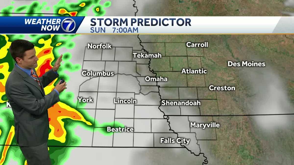 Rain and storms move in Sunday