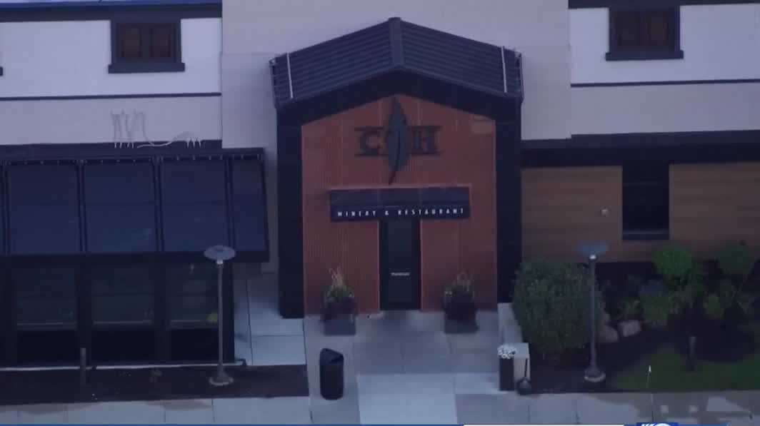 5 arrested after fight at Cooper's Hawk restaurant in Brookfield - WISN