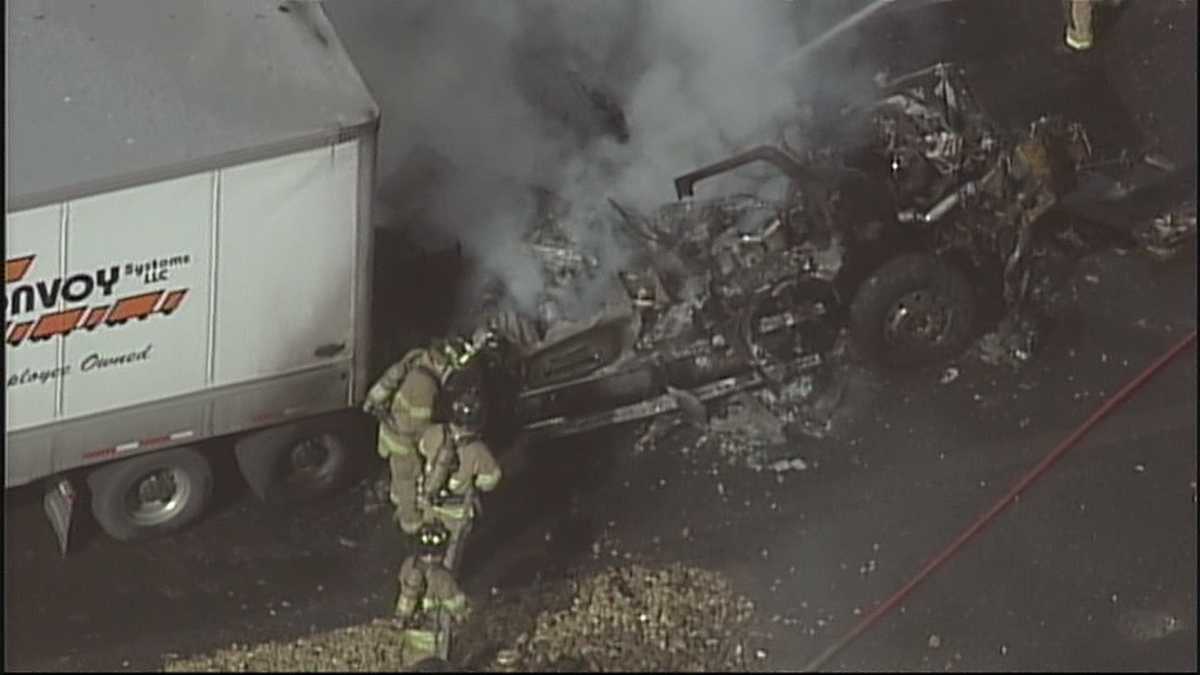 Semi truck bursts into flames on I40 in New Mexico