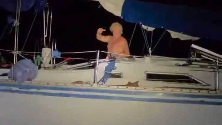 Alabama man rides out Hurricane Isaias in sailboat
