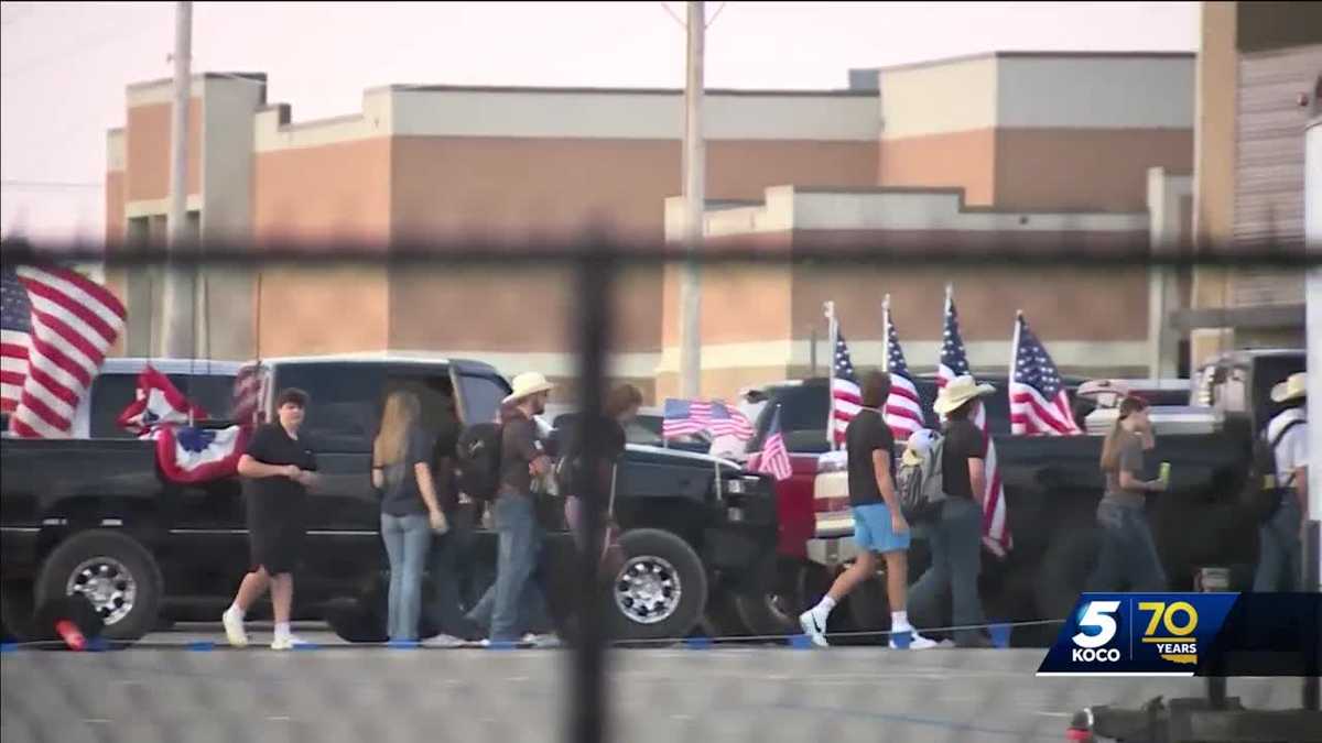 Students fighting back after they said they weren’t allowed to fly flag