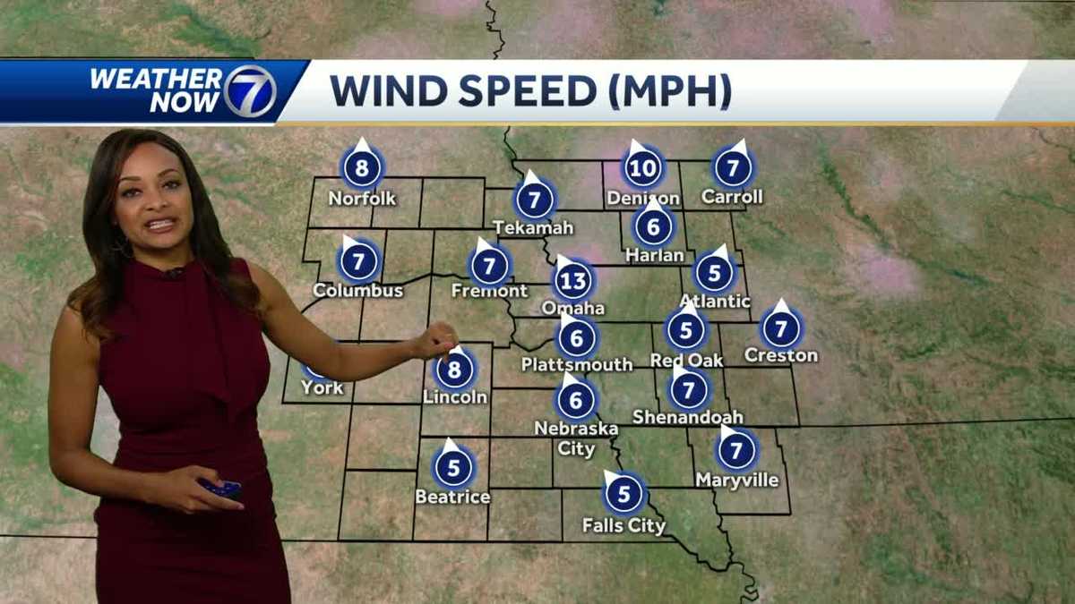 A hot, mostly dry weekend ahead