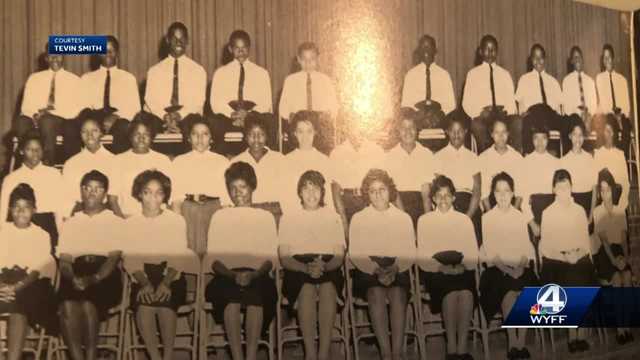 South Carolina: Black high school choir reunites over 5 decades later - Vimarsana News