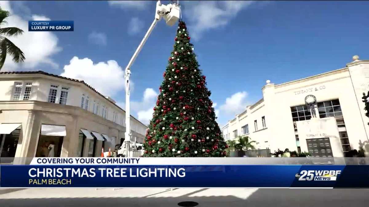 Worth Avenue Christmas tree lighting
