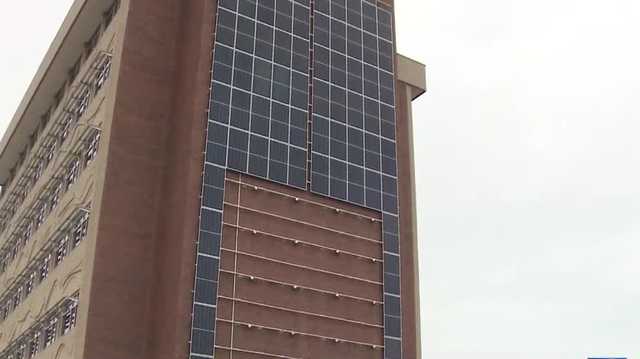 Shorewood: Massive new solar array installed on office building - Vimarsana News