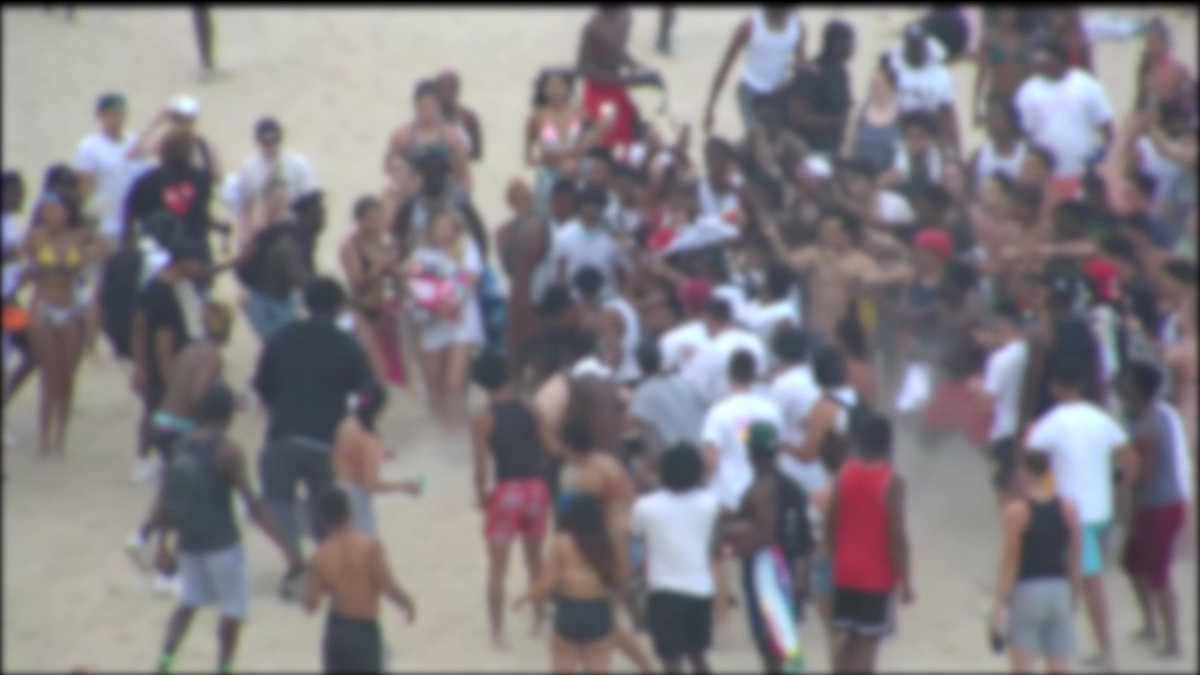 Mass. teens blamed after fights break out at Hampton Beach