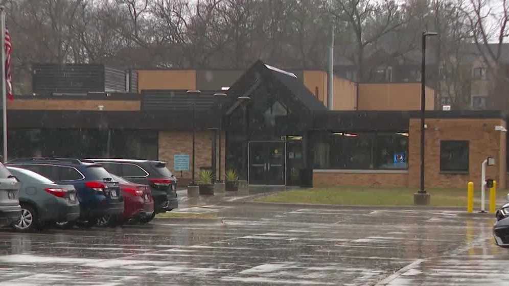 Former students push back as West Des Moines considers closing Walnut Creek alternative school