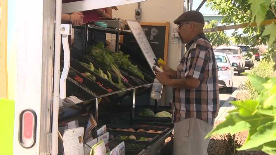 Mobile farmers market expands from West Sacramento to more Yolo County locations - Vimarsana News