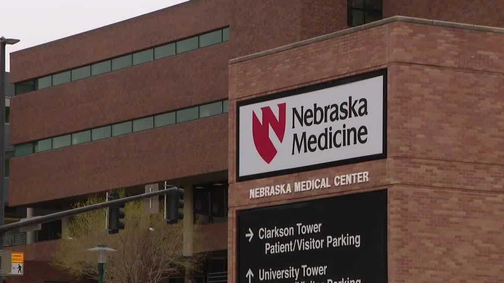 'A risk that benefits the world': Nebraska Medicine pushes organ donations during Donate Life Month
