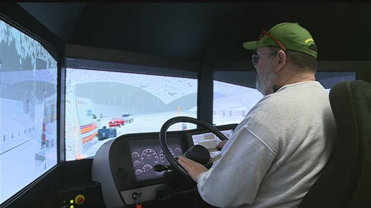 IDOT simulator shows hazards faced by snowplow drivers