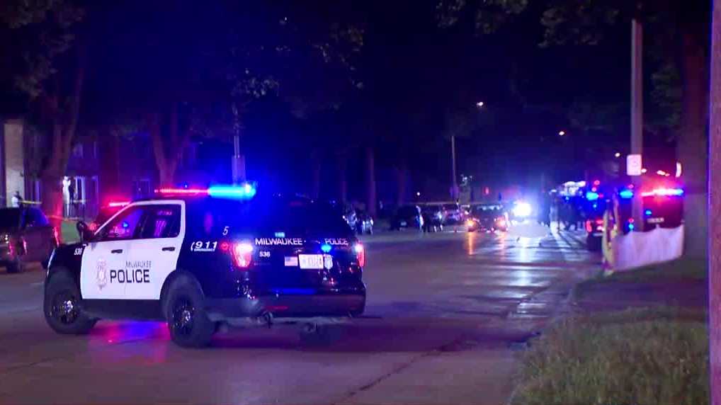 Pedestrian killed, Good Samaritan hurt in Milwaukee hit-and-run