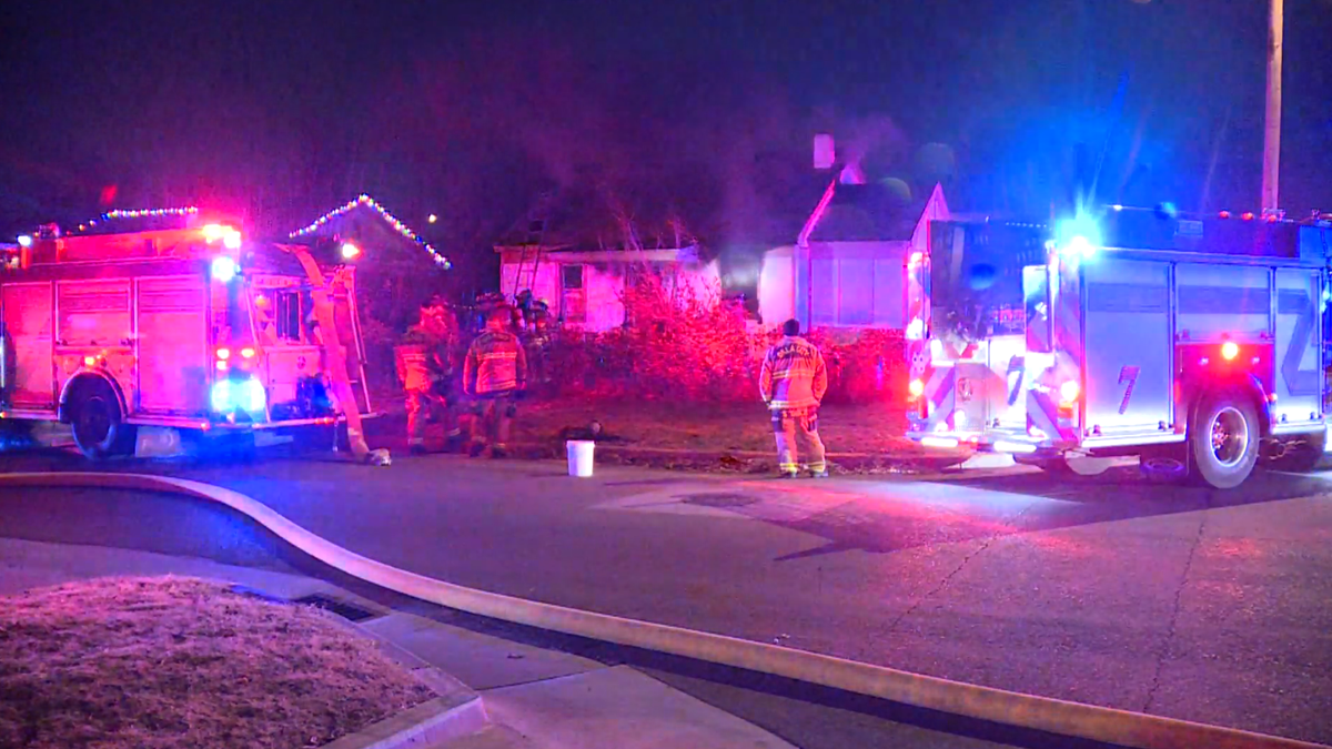 Firefighters put out flames at house in southwest Oklahoma City