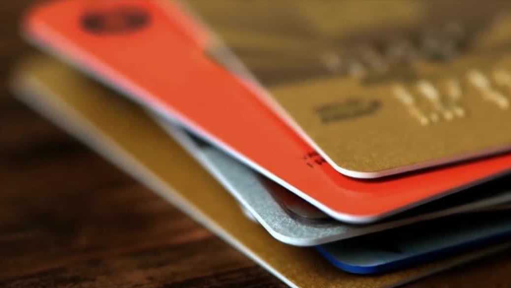 Volusia sheriff warns of holiday credit card fraud