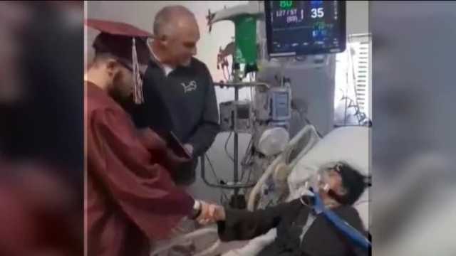 Mother's dying wish comes true as son has mock graduation - Vimarsana News