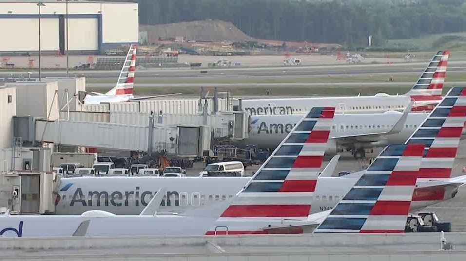 FAA will look into American Airlines flight delayed by mask mandate noncompliance - Vimarsana News