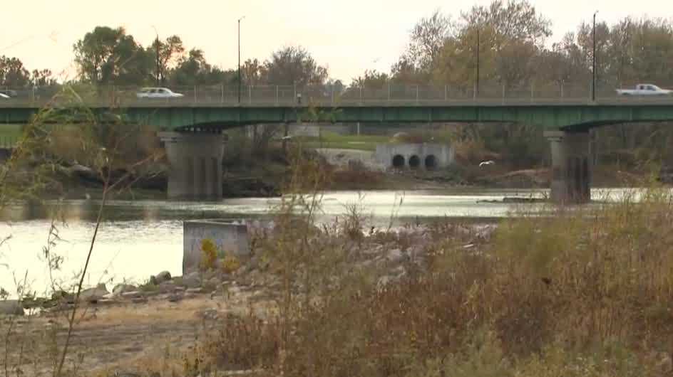 Body found near Des Moines River - KCCI