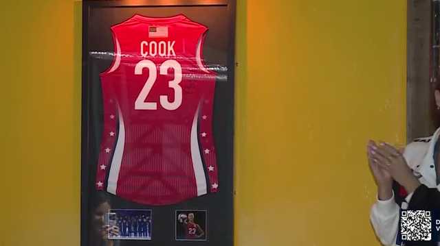 Santa Cruz Olympic medalist's jersey hung at Capitola business