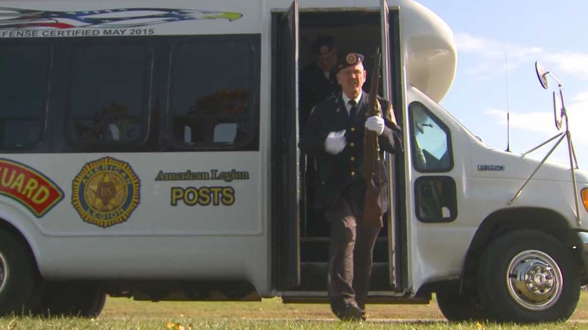 Here's how community responded to veterans bus breakdown