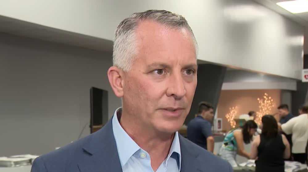 David Jolly attends Orlando get out the vote rally with Rep. Frost, Illinois Gov. Pritzker