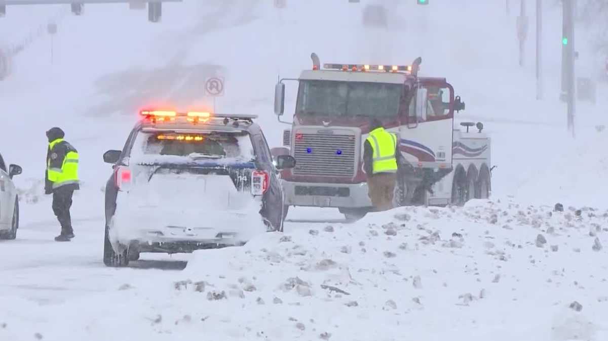 Editorial: Be grateful for the 'winter warriors' who work to provide ...