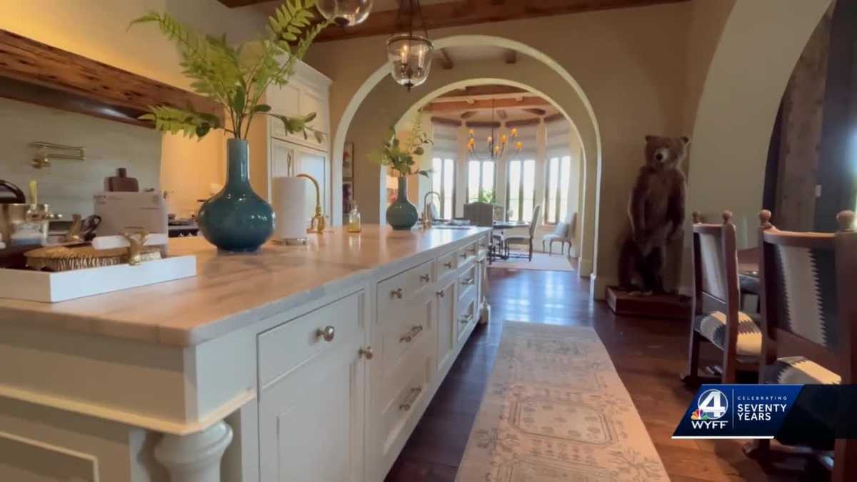 Step inside 16,000-square-foot home up for sale that could set South Carolina record, agent says