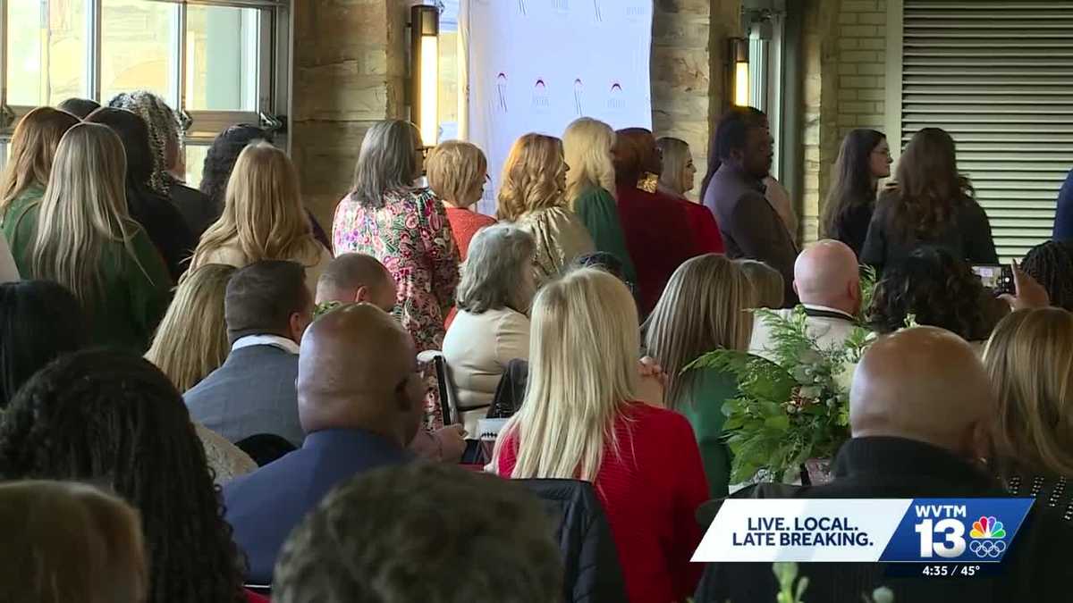 Nick and Terry Saban honor Alabama educators at Tuscaloosa event