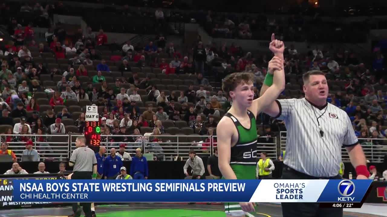 NSAA Boys' State Wrestling continues Friday with two Omaha wrestlers chasing their fourth state title