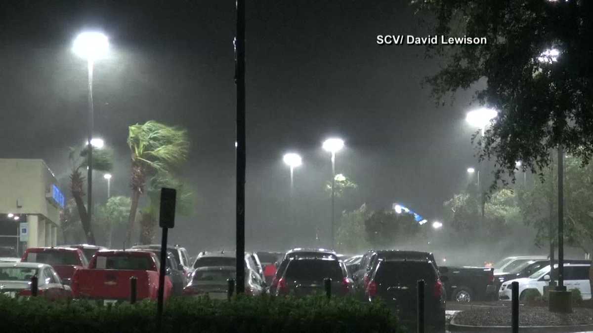 Heavy rain and wind hit Wilmington, NC