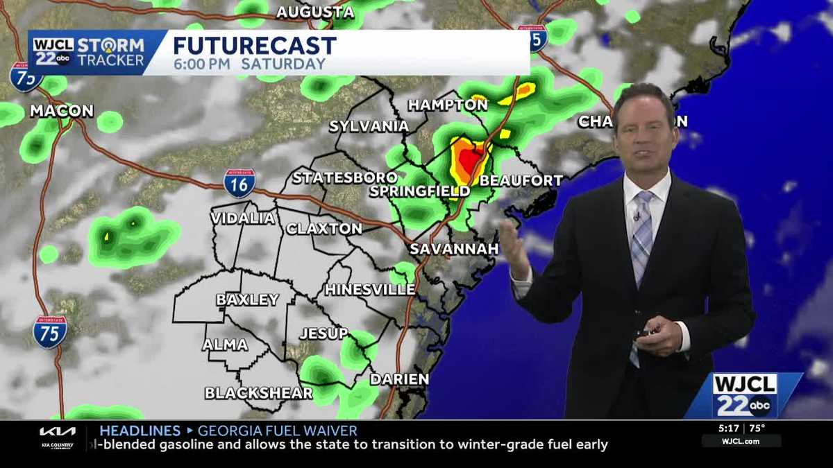 Rain chances linger into this weekend...a look at the timing of showers for SE Georgia, Lowcountry