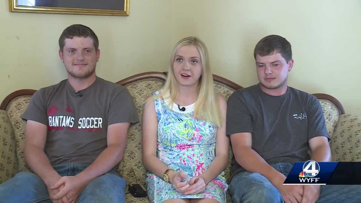 Upstate triplets have perfect attendance in school for 13 years