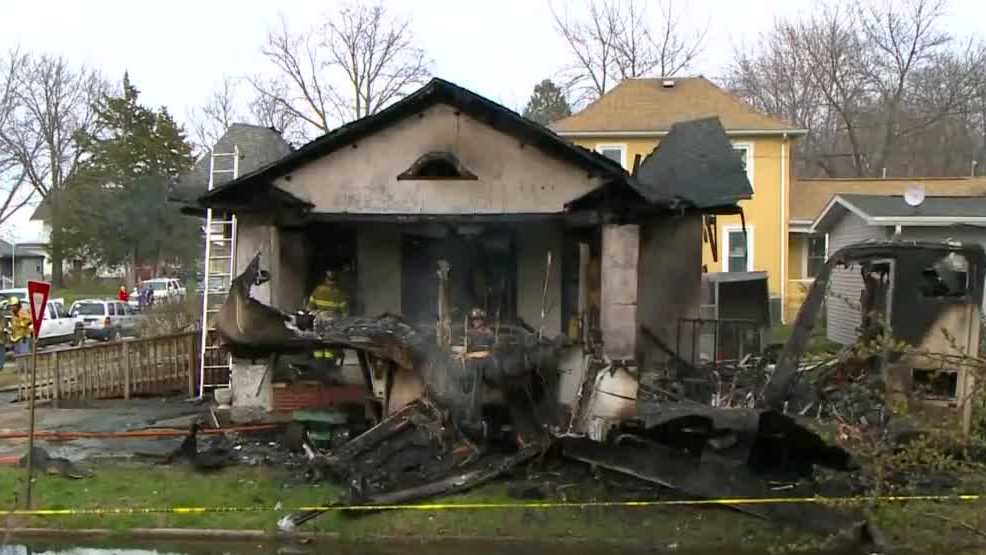 Authorities confirm 1 hospitalized in Perry house fire