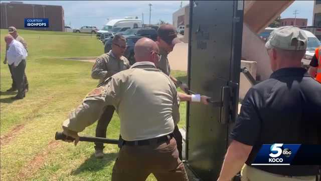Oklahoma troopers undergo active shooter response training - Vimarsana News