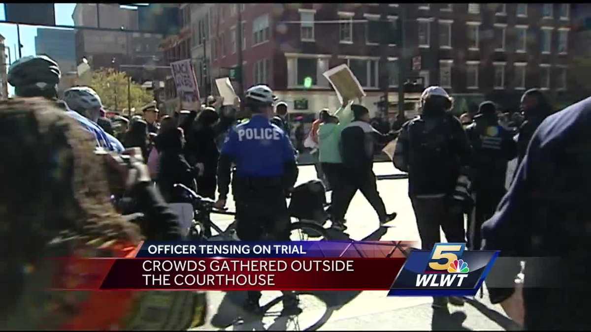 Crowds lend their voices outside courthouse after Tensing mistrial ...