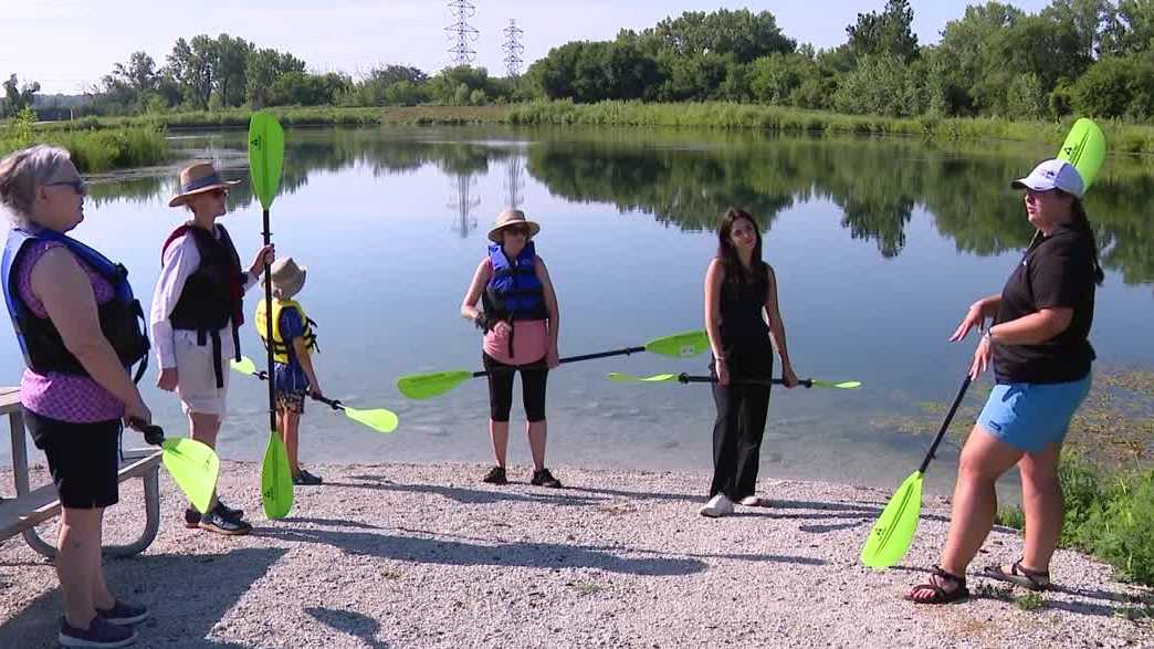 Johnston teaches kayaking basics and safety tips