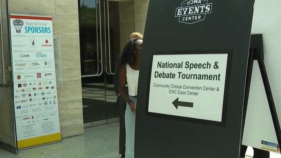Chaos at National Speech and Debate Tournament in Des Moines leaves students shaken