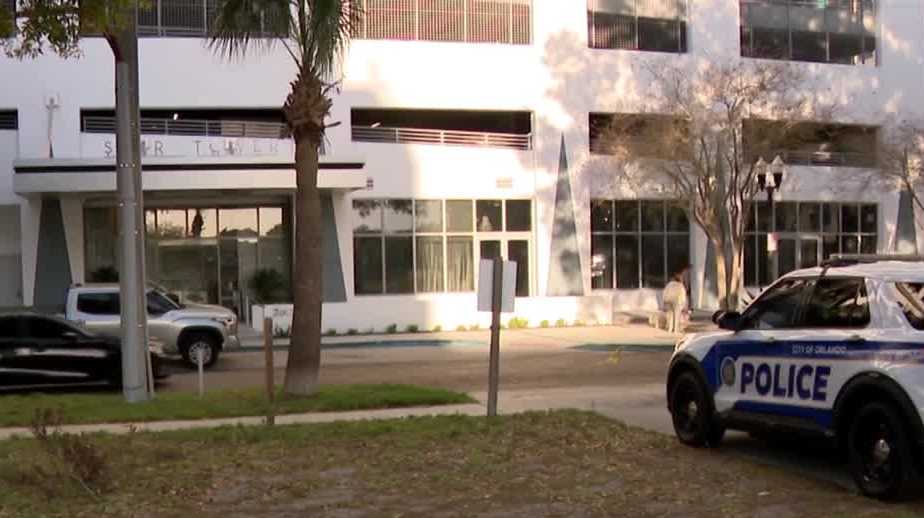 2 women found unresponsive, 1 dead in Downtown Orlando - WESH