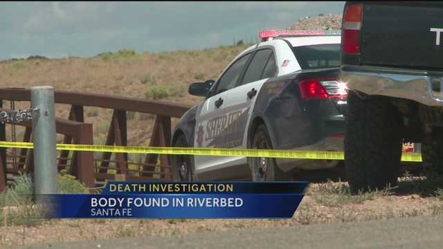 Officials: Naked body found in Santa Fe River