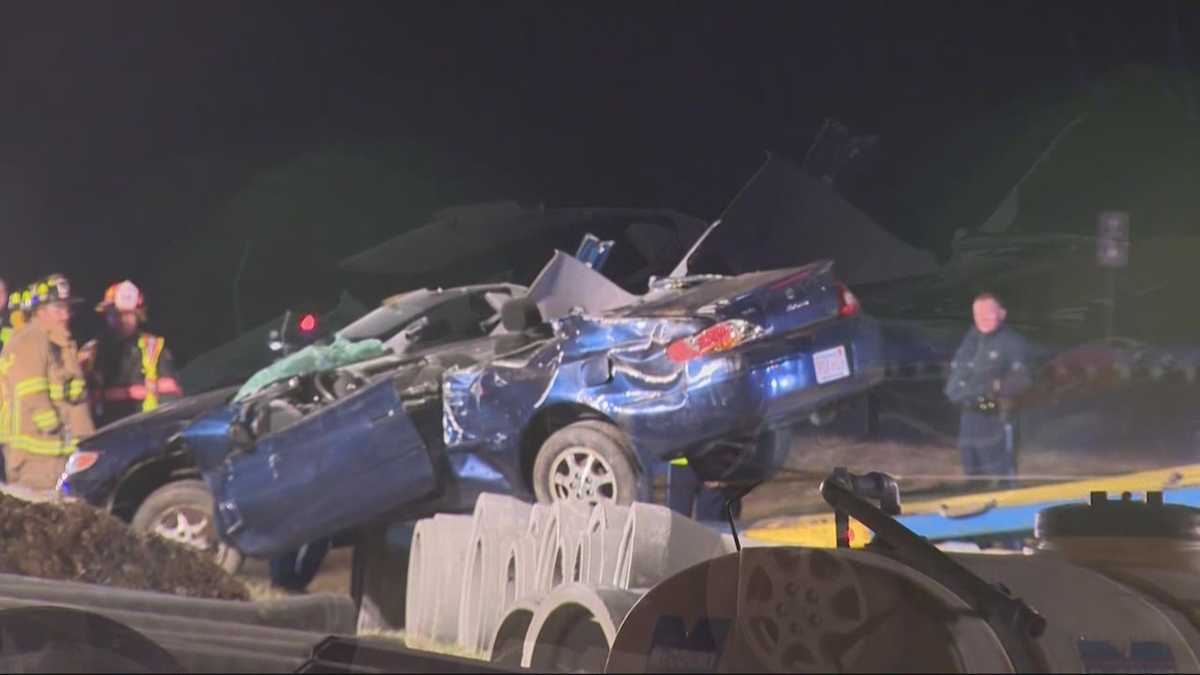 Newburyport crash sends car into median