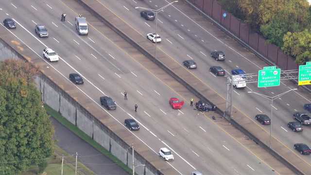 Lanes reopen after fatal crash involving at least 2 vehicles on I-264 W - Vimarsana News