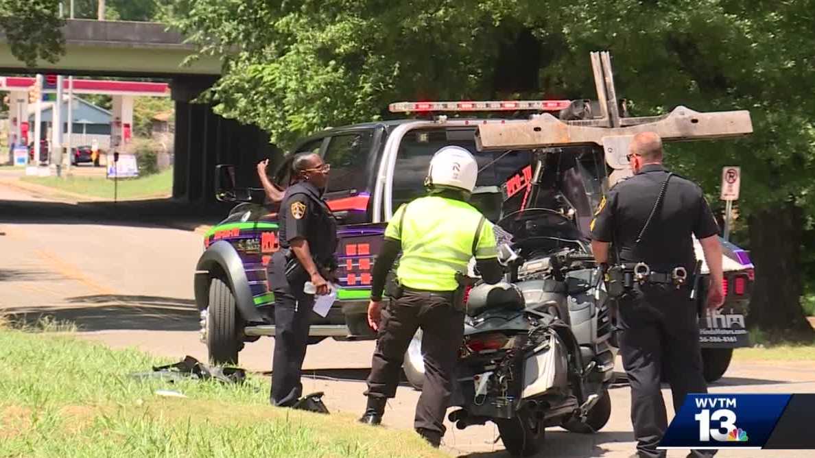 Jefferson County deputy injured in motorcycle crash in Birmingham