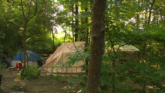 City of Des Moines clears area used for homeless camp - Vimarsana News